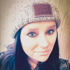 Meet your Posher, Bobbi